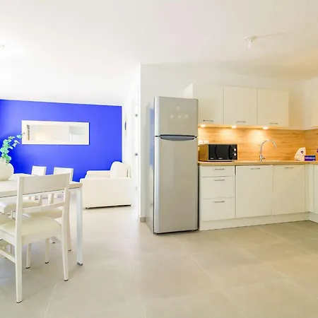 Select'sohome - Pour 6 Personnes A Deux Pas Des Commerces Et De La De La Faviere ! - Iloa-c03 Apartamento *